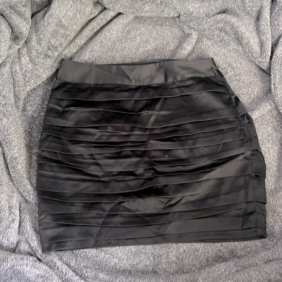 Express skirt - size 6 - Picture 1 of 2
